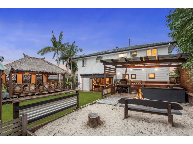 9 Kogarah Street, Tarragindi QLD 4121