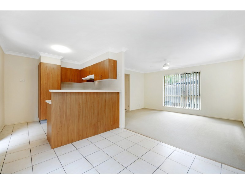 4/20 Flamingo Close, Wishart QLD 4122