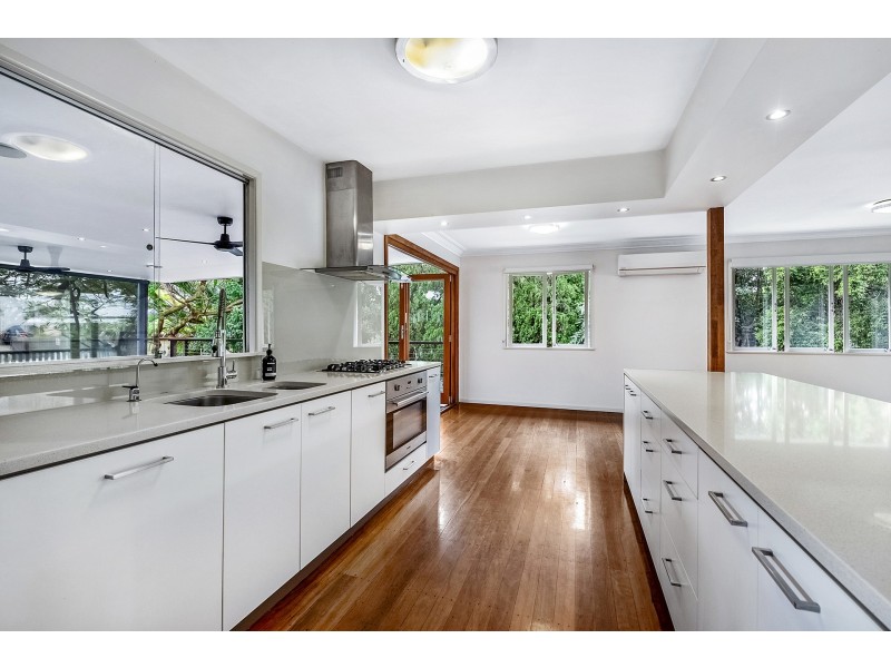 4 Cary Street, Mount Gravatt East QLD 4122