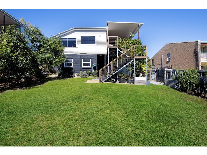 49 Wilkins Street West, Fairfield QLD 4103