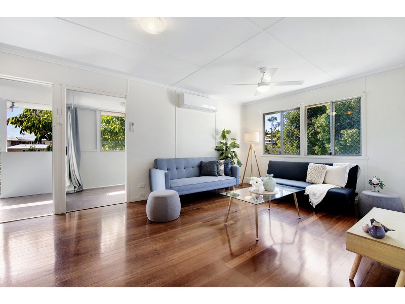 4 Caldon Street, Acacia Ridge QLD 4110