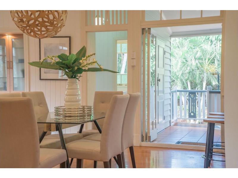 12 Taylor Street, Annerley QLD 4103