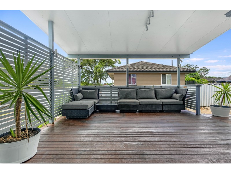 18 Arura Street, Mansfield QLD 4122