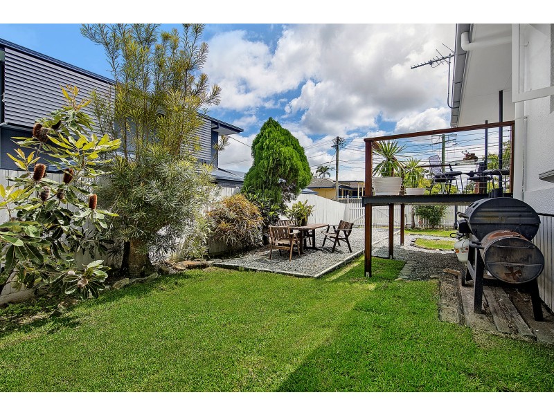 18 Arura Street, Mansfield QLD 4122