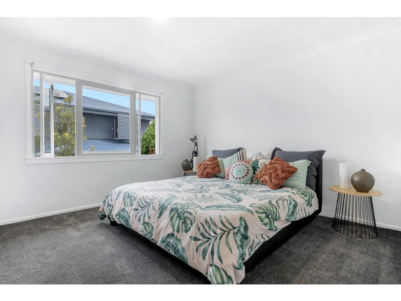 18 Arura Street, Mansfield QLD 4122