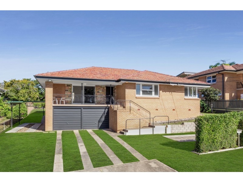 4 Bourrelet Street, Tarragindi QLD 4121