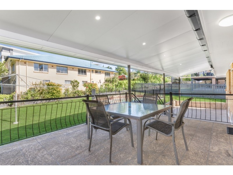 4 Bourrelet Street, Tarragindi QLD 4121