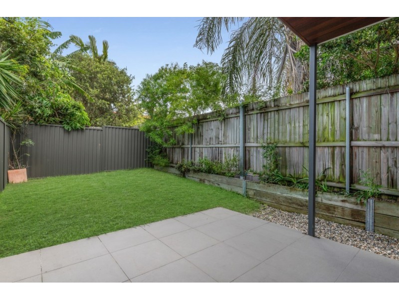 1/39 Lockhart Street, Woolloongabba QLD 4102