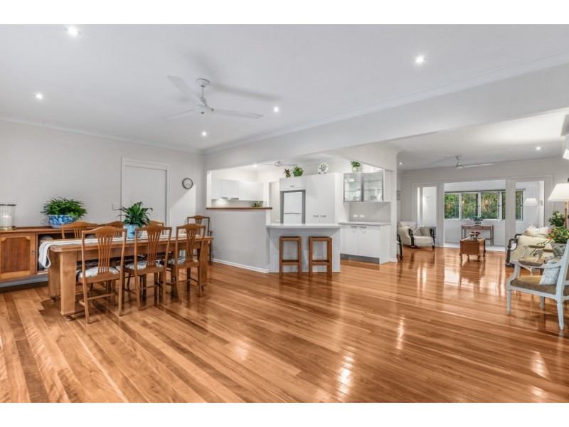 17 Cropthorne Street, Tarragindi QLD 4121