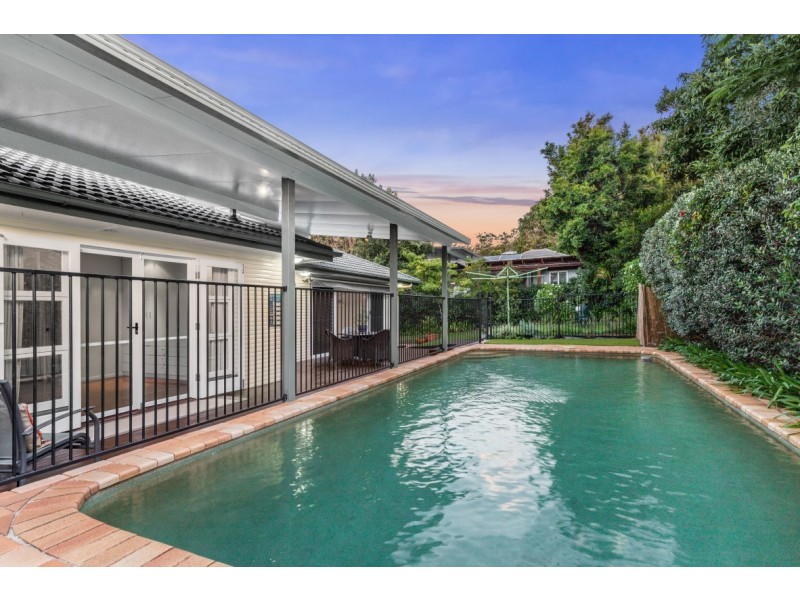 17 Cropthorne Street, Tarragindi QLD 4121