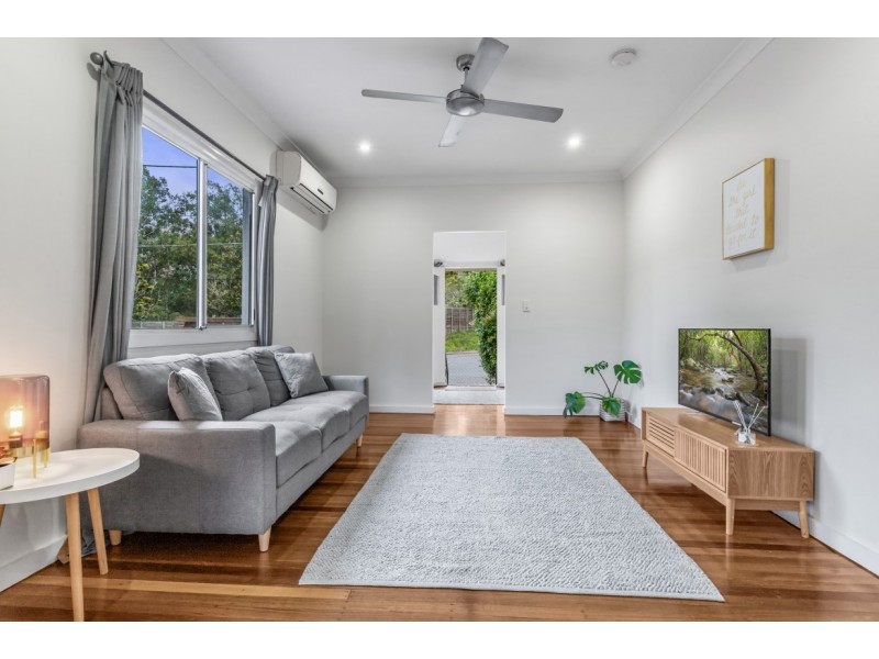 2 Cowley Street, Tivoli QLD 4305