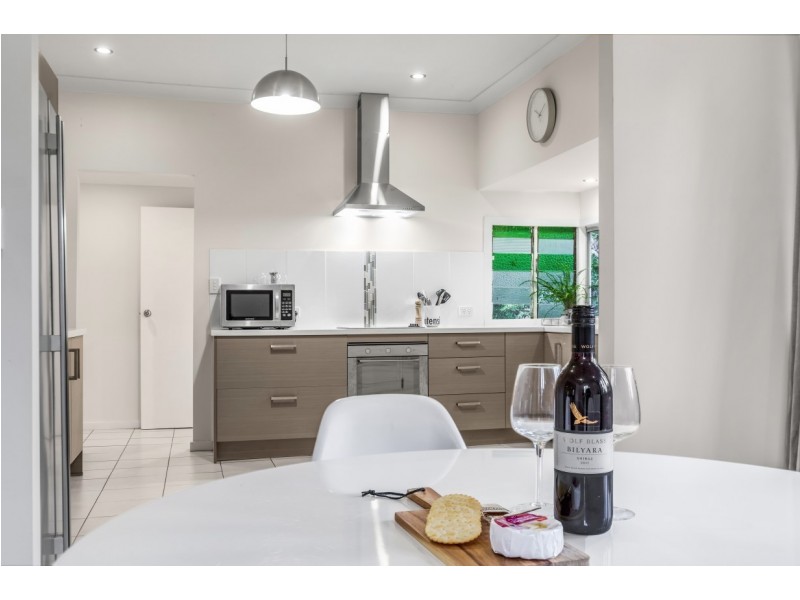 2 Cowley Street, Tivoli QLD 4305
