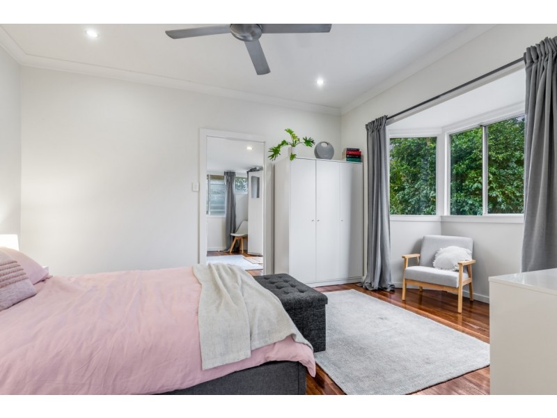 2 Cowley Street, Tivoli QLD 4305