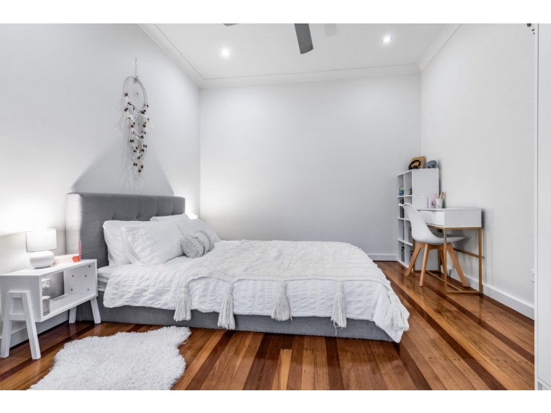 2 Cowley Street, Tivoli QLD 4305