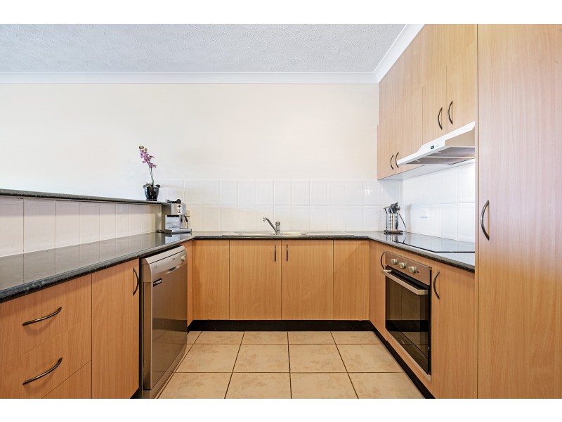 7/58 Mitre Street, St Lucia QLD 4067