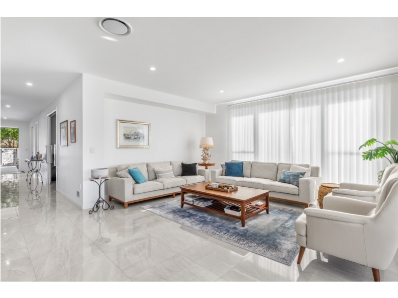 72 Lutzow Street, Tarragindi QLD 4121