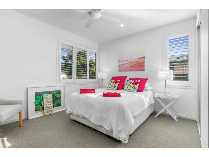 72 Lutzow Street, Tarragindi QLD 4121