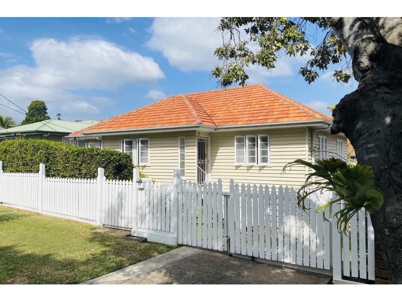 17 Millicent Street, Moorooka QLD 4105
