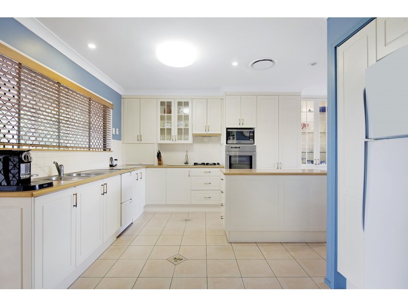 3 Chaplin Street, Stafford Heights QLD 4053