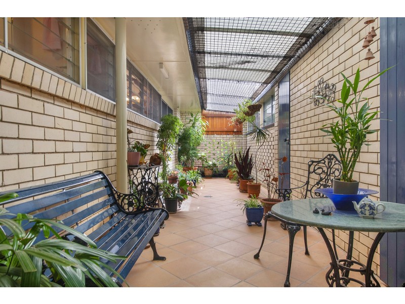 3 Chaplin Street, Stafford Heights QLD 4053