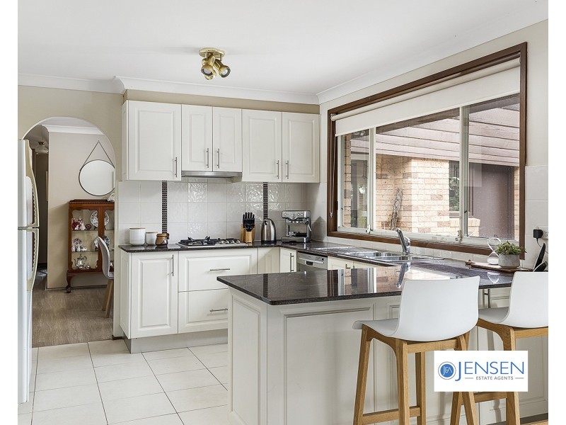 12 Salamander Grove, Baulkham Hills NSW 2153