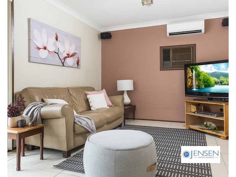 12 Salamander Grove, Baulkham Hills NSW 2153
