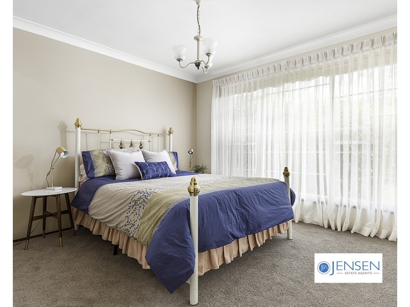 12 Salamander Grove, Baulkham Hills NSW 2153