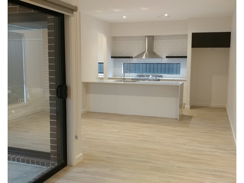 7 Titania Street, Riverstone NSW 2765