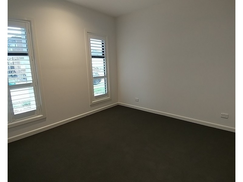 7 Titania Street, Riverstone NSW 2765