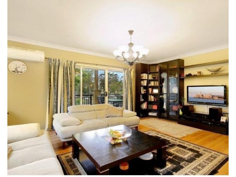 2/9-11 Hill Street, Baulkham Hills NSW 2153