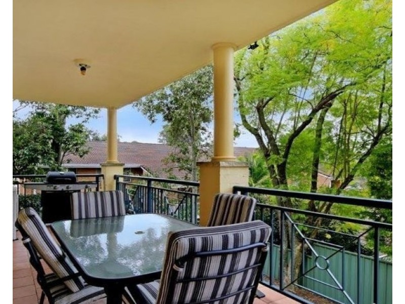 2/9-11 Hill Street, Baulkham Hills NSW 2153