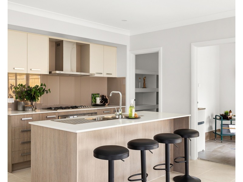 45 Thorpe Way, Box Hill NSW 2765