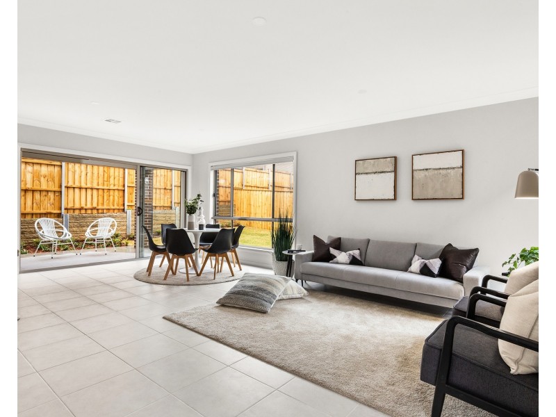 45 Thorpe Way, Box Hill NSW 2765