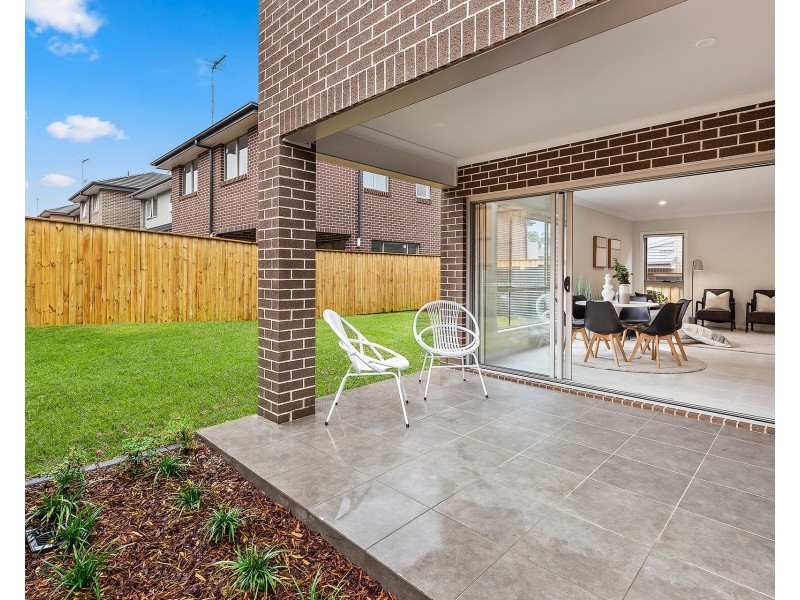 45 Thorpe Way, Box Hill NSW 2765