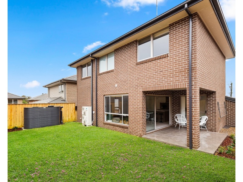 45 Thorpe Way, Box Hill NSW 2765