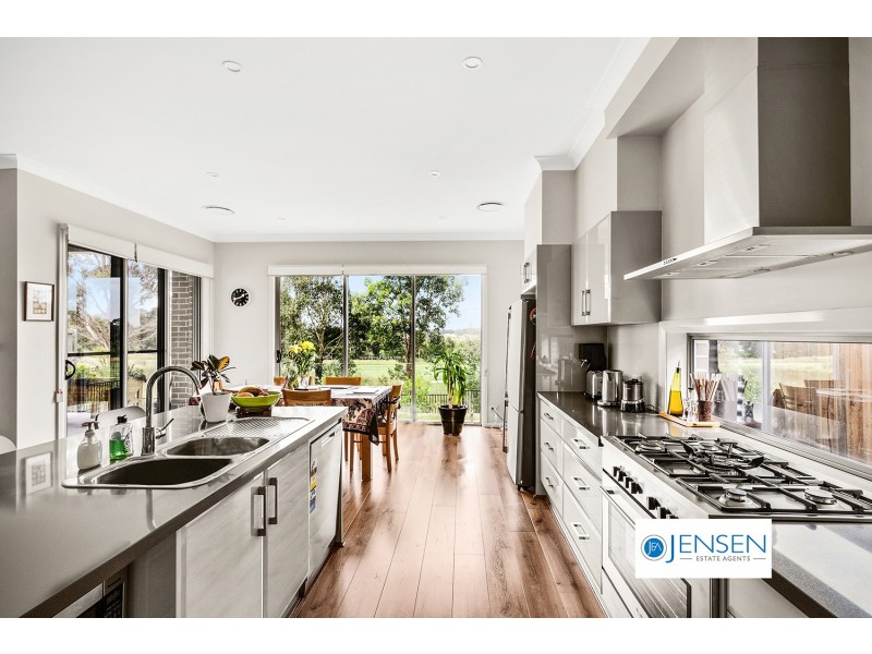 16 Toledo Street, Colebee NSW 2761