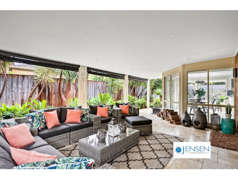 19 Hadlow Close, Beaumont Hills NSW 2155