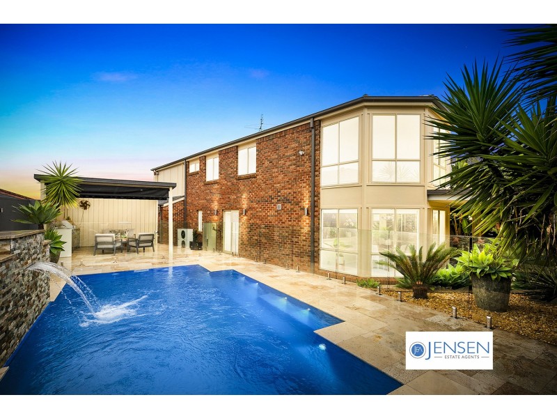 19 Hadlow Close, Beaumont Hills NSW 2155