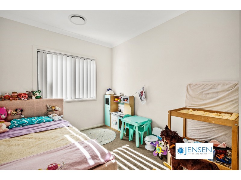 6 Reuben Street, Riverstone NSW 2765