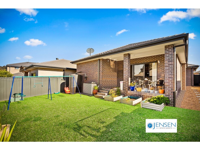 6 Reuben Street, Riverstone NSW 2765