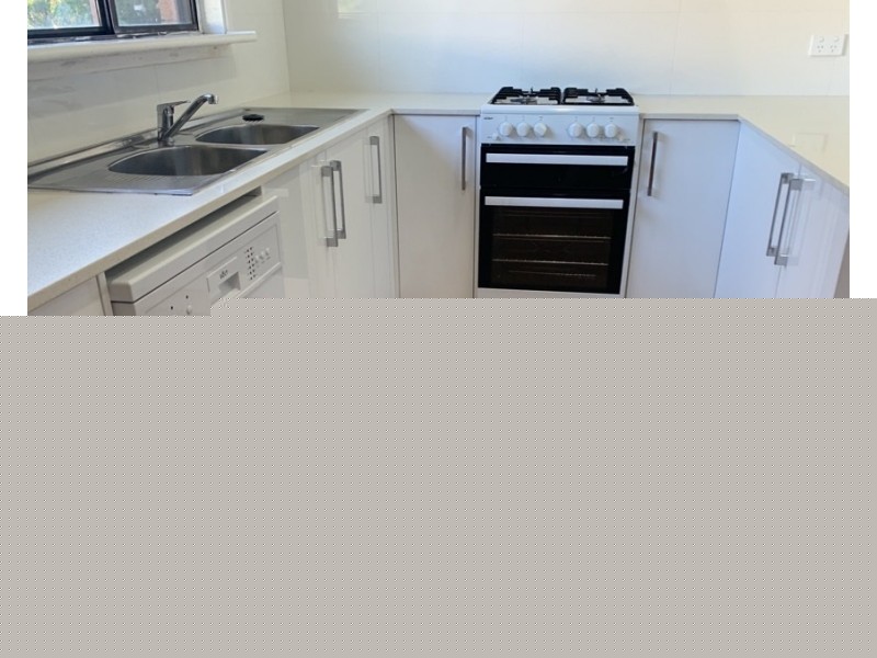 10 Hawkesworth Parade, Kings Langley NSW 2147