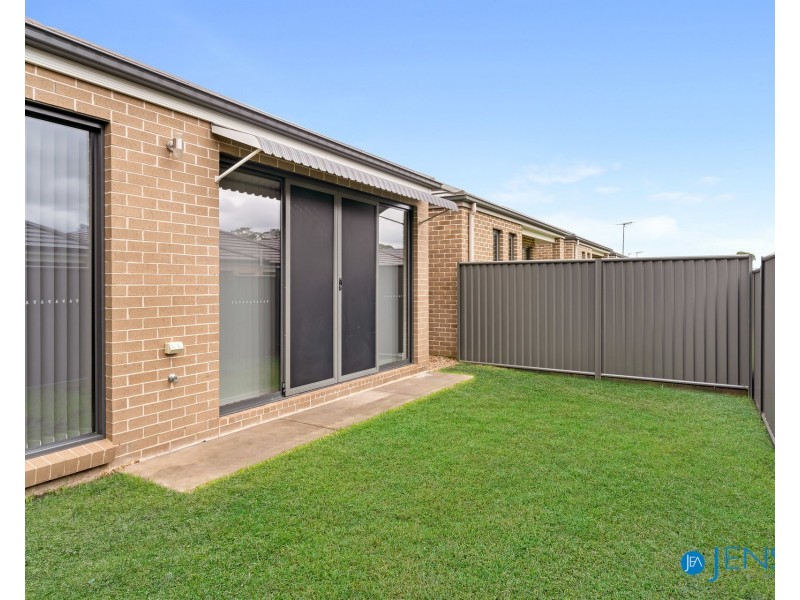 37 Annaluke Street, Riverstone NSW 2765
