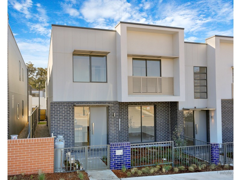 9 Grasslands Street, Rouse Hill NSW 2155