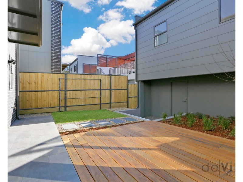 9 Grasslands Street, Rouse Hill NSW 2155