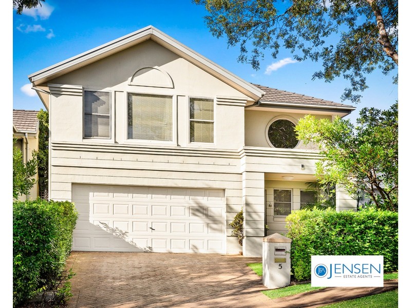 5 Goldfinch Crescent, Bella Vista NSW 2153