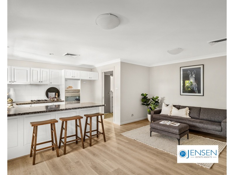 5 Goldfinch Crescent, Bella Vista NSW 2153