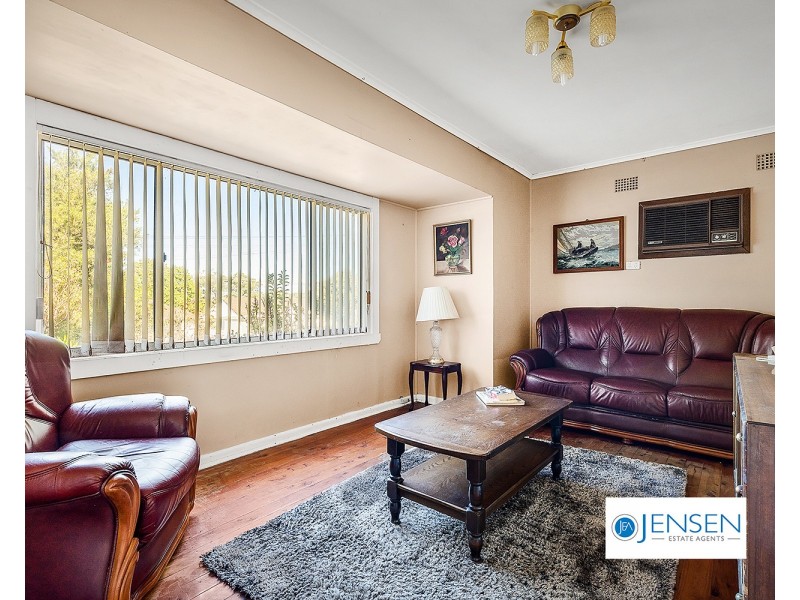 27 Robshaw Road, Marayong NSW 2148