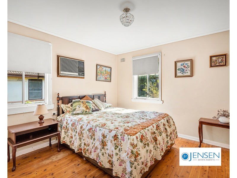 27 Robshaw Road, Marayong NSW 2148