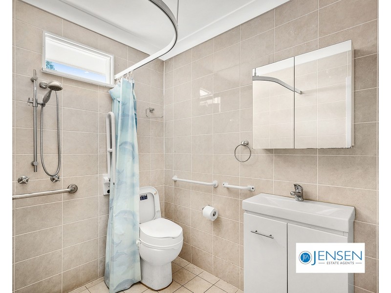 27 Robshaw Road, Marayong NSW 2148