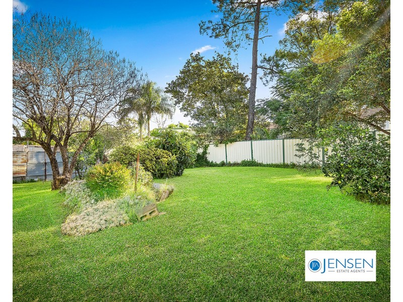 27 Robshaw Road, Marayong NSW 2148